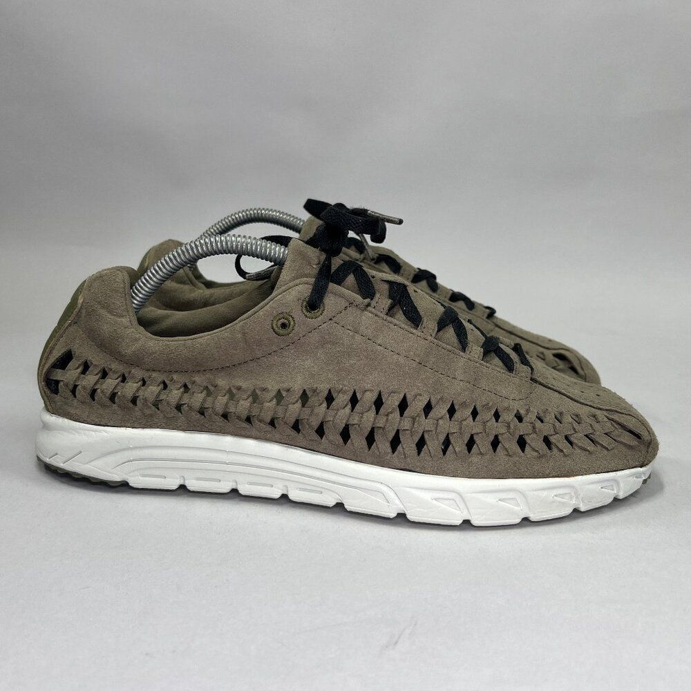 Nike Women's Size 10 Mayfly Olive‎ Green Running / Training Shoes